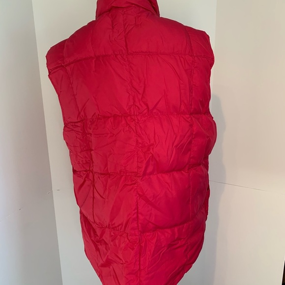 LANDS END - pink down puffer - MEDIUM - Picture 6 of 7
